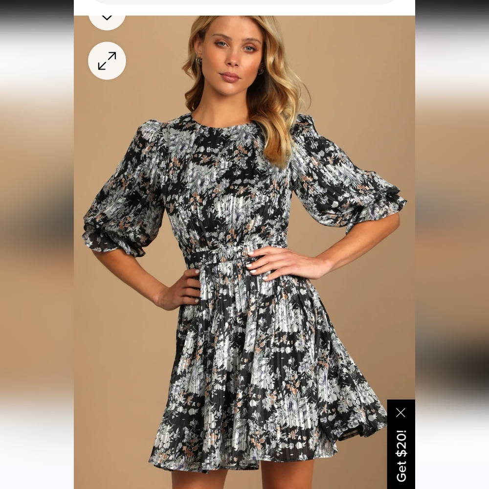 Lulu's Pleasing to the Eye Black Floral Print Skater Mini Dress